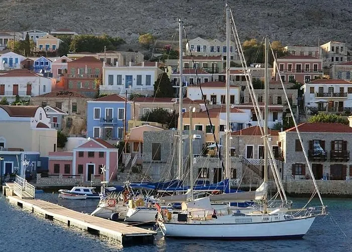 Little Karafillias Chalki House *